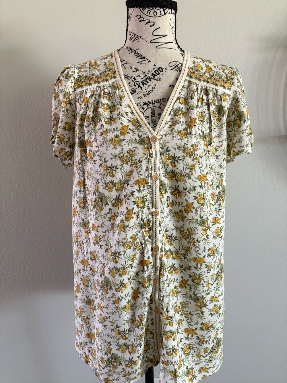Max Studio White Blouse with Yellow Floral Print